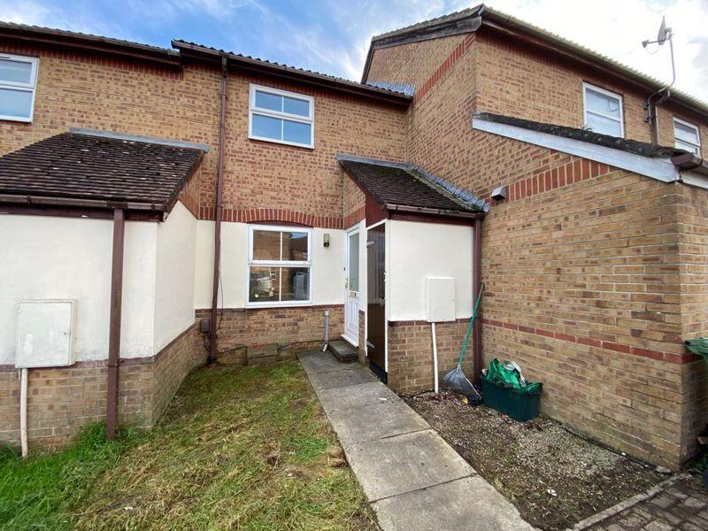 2 bed Mid Terraced House for rent in Almondsbury. From Lifestyle Property Services - Bradley Stoke