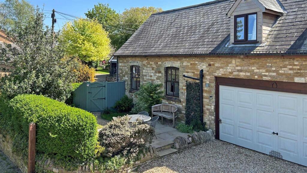 2 bed Detached for rent in Morcott. From Goodwin Property Services - Stamford 2 bed Detached for rent in Morcott. From Goodwin Property Services - Stamford