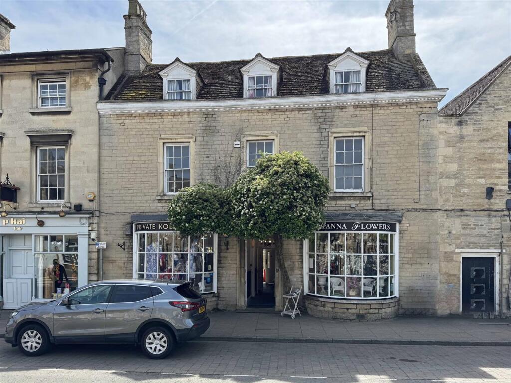 4 bed Studio for rent in Market Deeping. From Goodwin Property Services - Stamford
