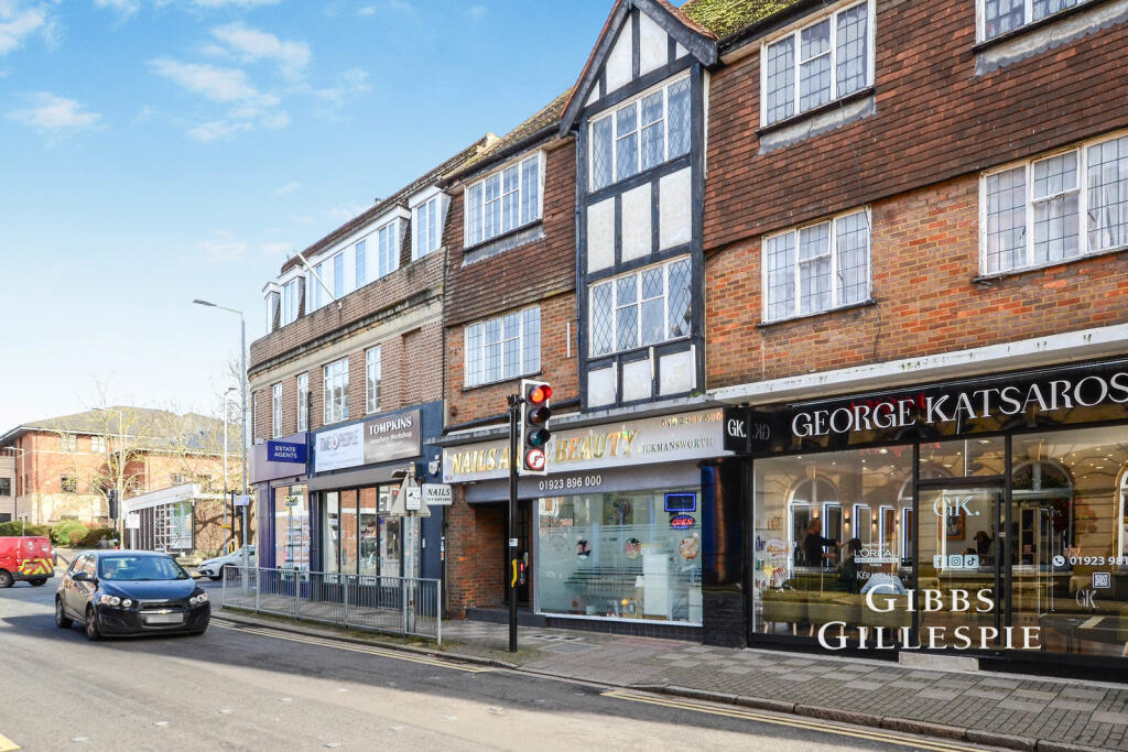 2 bed 1st Floor Flat for rent in Rickmansworth. From Gibbs Gillespie - Rickmansworth Sales