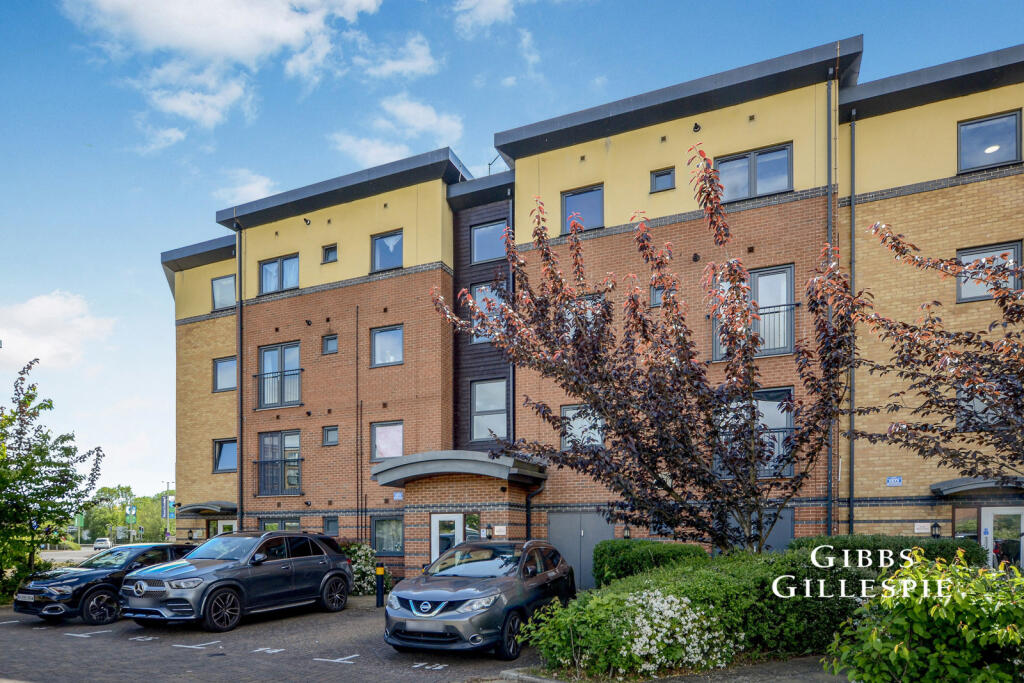 2 bed 1st Floor Flat for rent in Watford. From Gibbs Gillespie - Rickmansworth Sales
