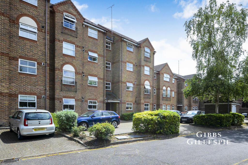 2 bed 1st Floor Flat for rent in Rickmansworth. From Gibbs Gillespie - Rickmansworth Sales