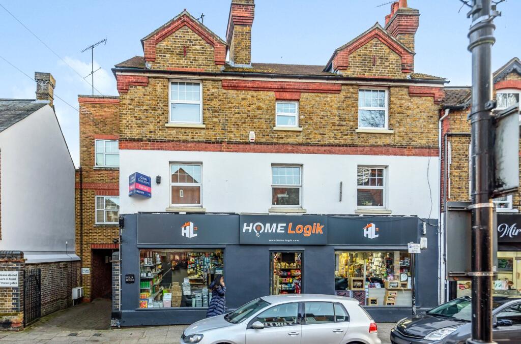2 bed 1st Floor Flat for rent in Rickmansworth. From Gibbs Gillespie - Rickmansworth Sales