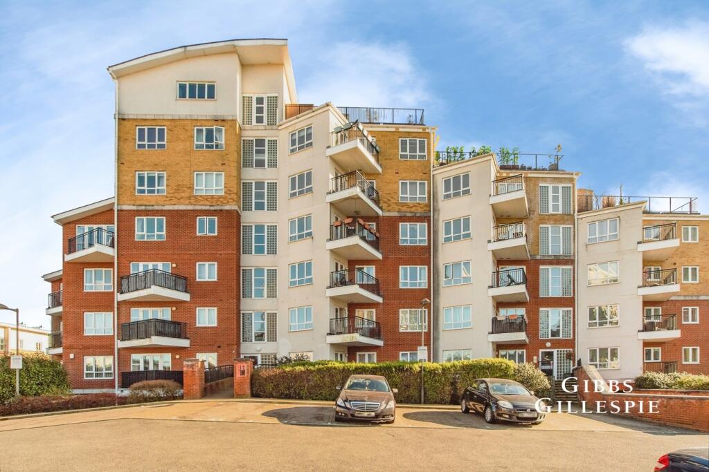 2 bed 1st Floor Flat for rent in Watford. From Gibbs Gillespie - Rickmansworth Sales 2 bed 1st Floor Flat for rent in Watford. From Gibbs Gillespie - Rickmansworth Sales