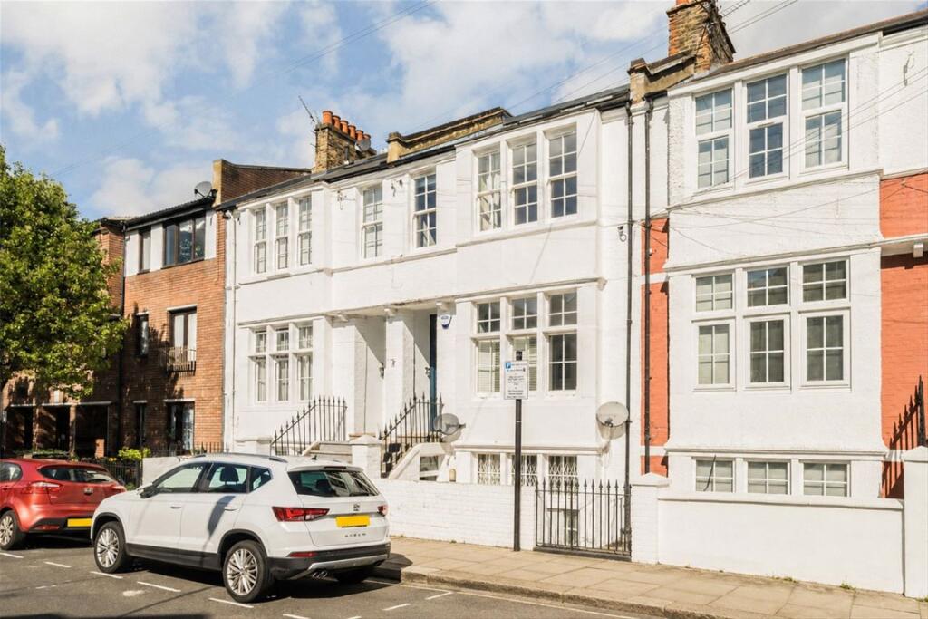 2 bed 1st Floor Flat for rent in Fulham. From Marsh & Parsons - Fulham