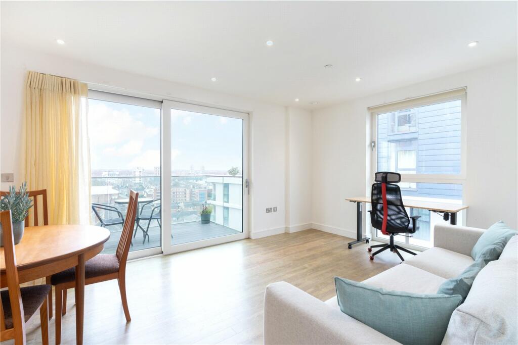 2 bed Apartment for rent in Clapham. From My London Home - Westminster and Pimloco