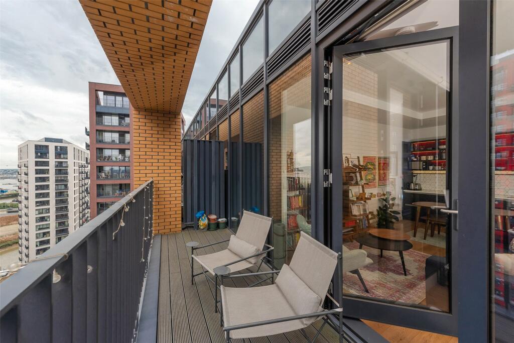 1 bed Apartment for rent in Poplar. From MyLondonHome - Central London