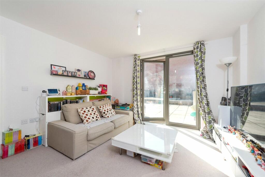 3 bed Annexe for rent in Poplar. From MyLondonHome - Central London
