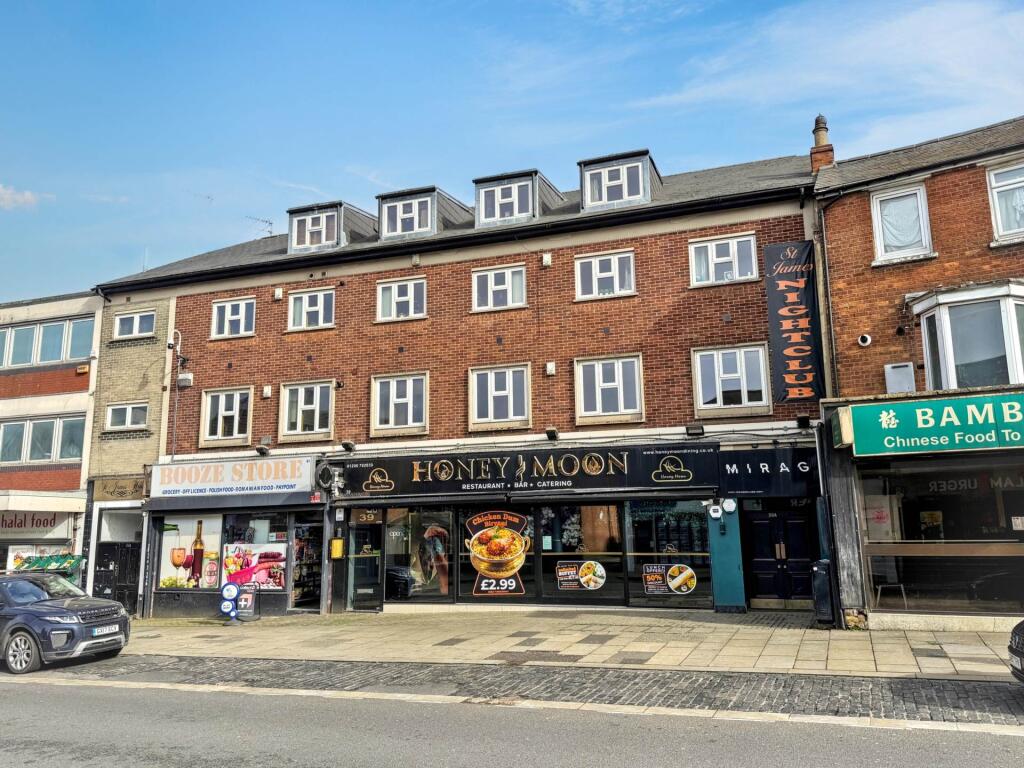 2 bed Apartment for rent in Aylesbury. From Hillyards Estate Agents - Aylesbury