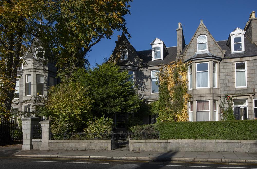 7 bed Semi Detached for rent in Aberdeen. From Homeguard Leasing - Aberdeen