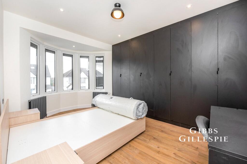 1 bed House Share for rent in Harrow. From Gibbs Gillespie - Harrow Sales