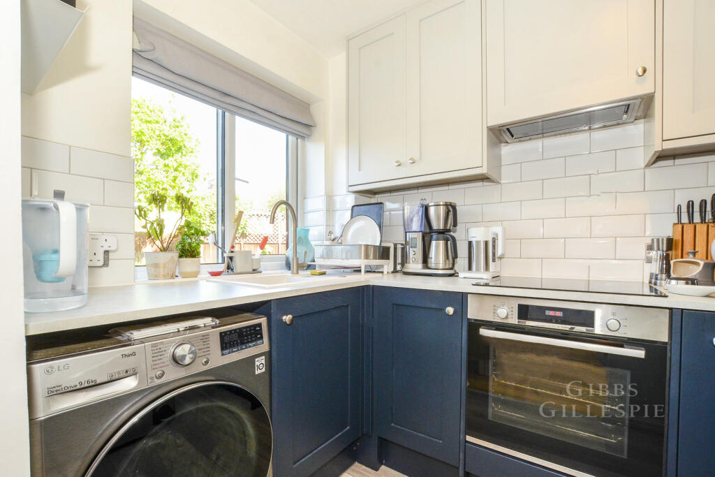 1 bed 1st Floor Flat for rent in Northolt. From Gibbs Gillespie - Harrow Sales 1 bed 1st Floor Flat for rent in Northolt. From Gibbs Gillespie - Harrow Sales