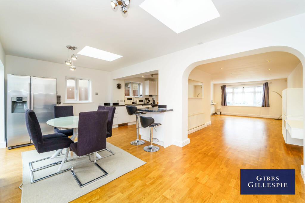 3 bed Detached for rent in Pinner. From Gibbs Gillespie - Harrow Sales