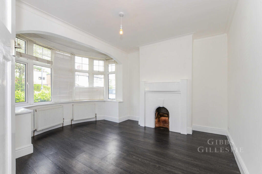 3 bed Semi Detached for rent in Harrow. From Gibbs Gillespie - Harrow Sales