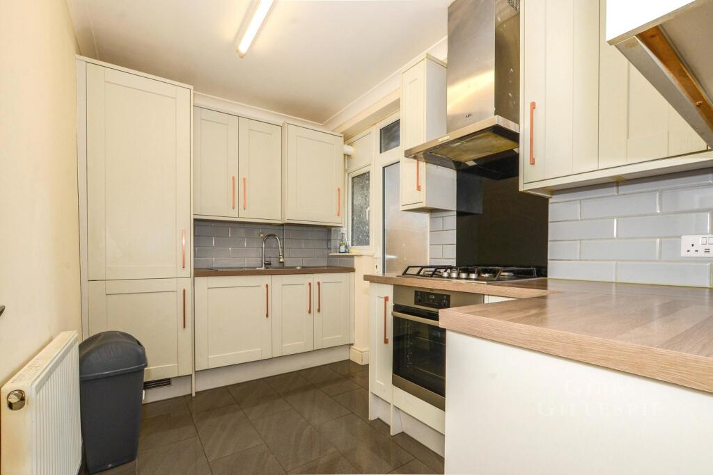 2 bed 1st Floor Flat for rent in Harrow. From Gibbs Gillespie - Harrow Sales 2 bed 1st Floor Flat for rent in Harrow. From Gibbs Gillespie - Harrow Sales