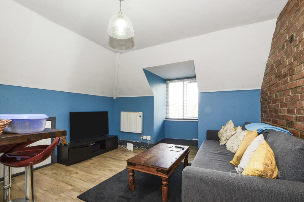 1 bed 1st Floor Flat for rent in Harrow. From Gibbs Gillespie - Harrow Sales