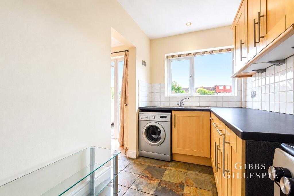 3 bed Semi Detached for rent in Harrow. From Gibbs Gillespie - Harrow Sales 3 bed Semi Detached for rent in Harrow. From Gibbs Gillespie - Harrow Sales
