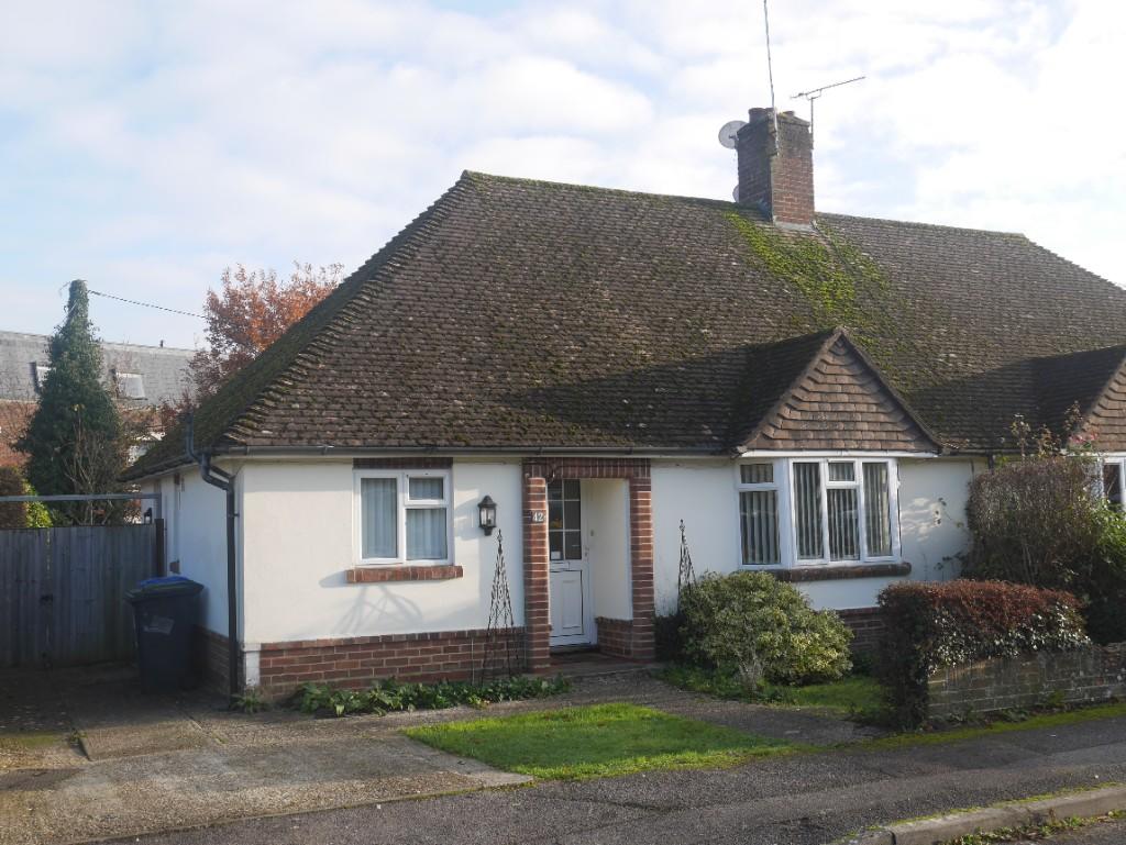 2 bed Semi-detached bungalow for rent in Newnham. From Hook Homes.com - Hook 2 bed Semi-detached bungalow for rent in Newnham. From Hook Homes.com - Hook
