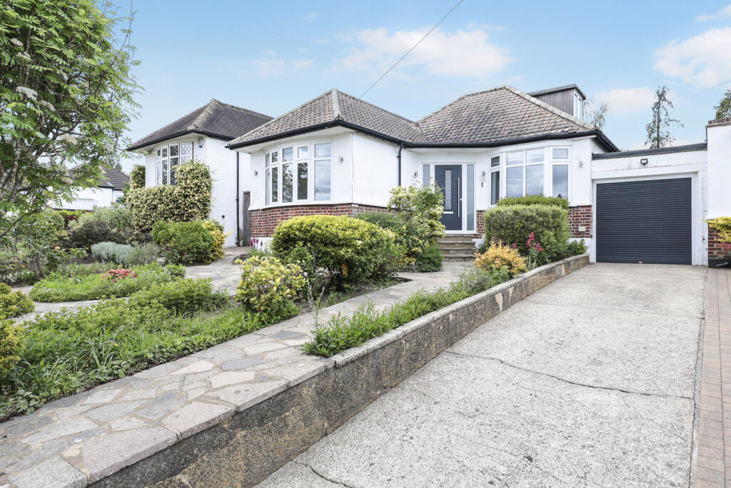 3 bed Bungalow for rent in Northwood. From Gibbs Gillespie - Northwood