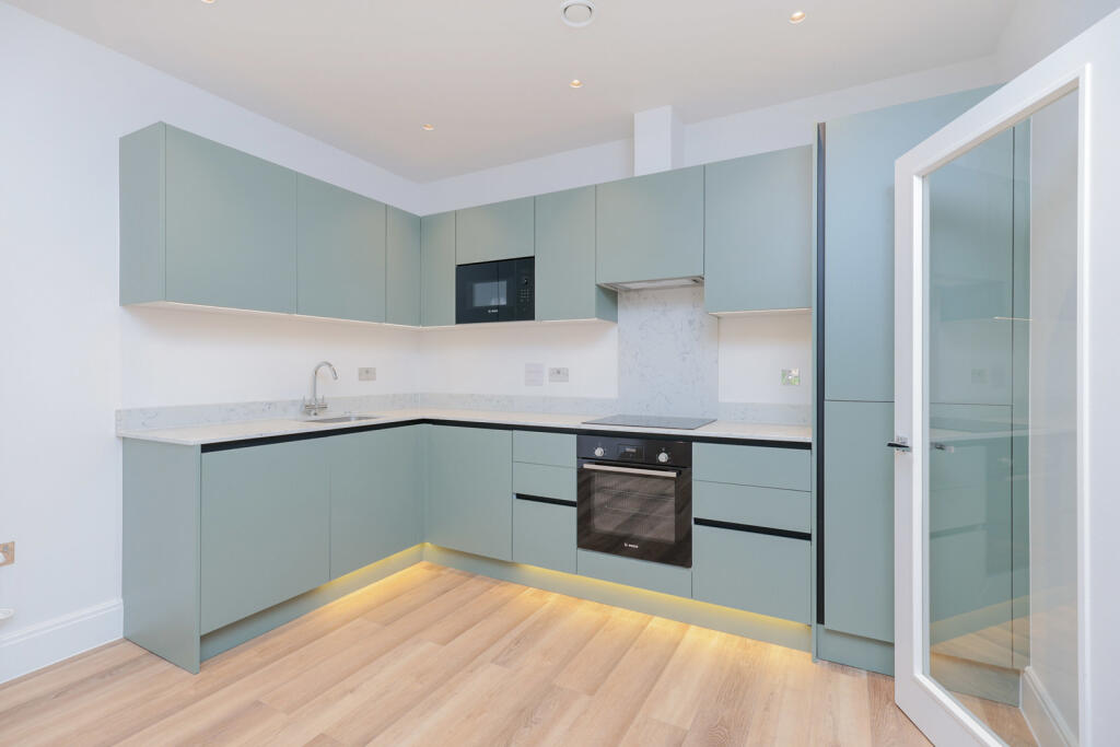 2 bed 1st Floor Flat for rent in Northwood. From Gibbs Gillespie - Northwood 2 bed 1st Floor Flat for rent in Northwood. From Gibbs Gillespie - Northwood