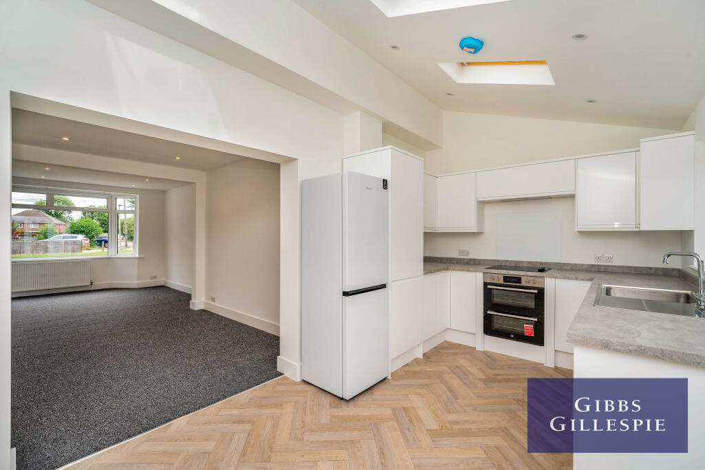 3 bed Mid Terraced House for rent in Uxbridge. From Gibbs Gillespie - Uxbridge