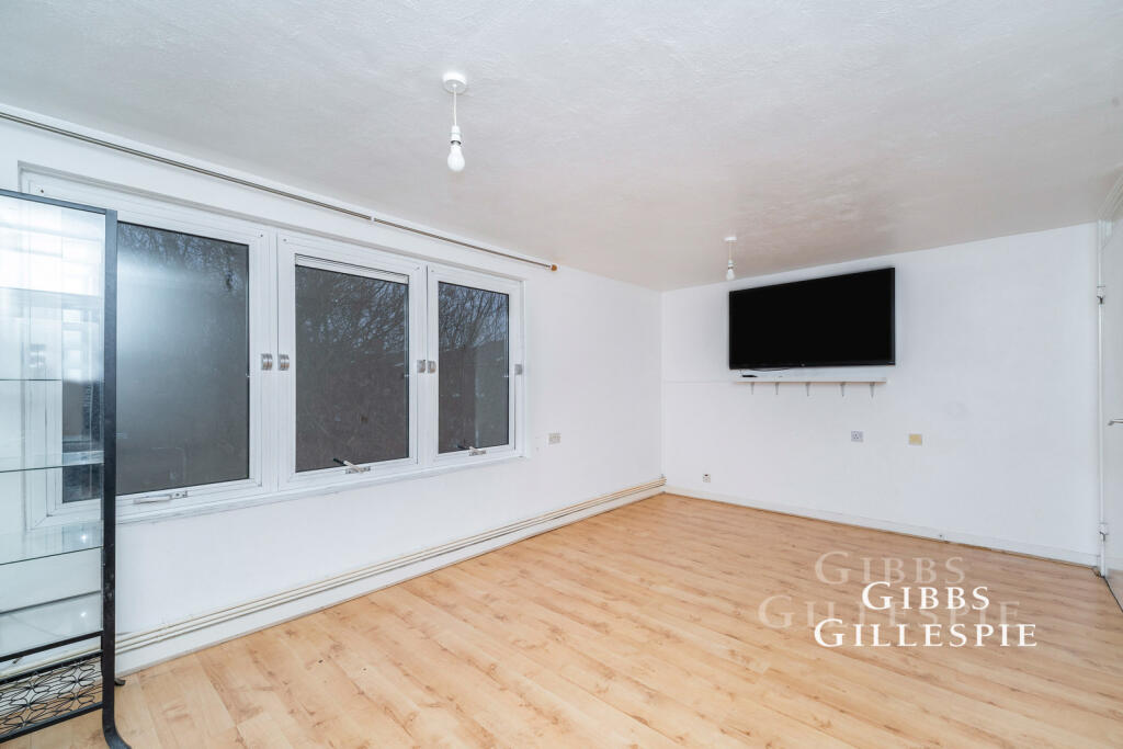 1 bed 1st Floor Flat for rent in Uxbridge. From Gibbs Gillespie - Uxbridge 1 bed 1st Floor Flat for rent in Uxbridge. From Gibbs Gillespie - Uxbridge