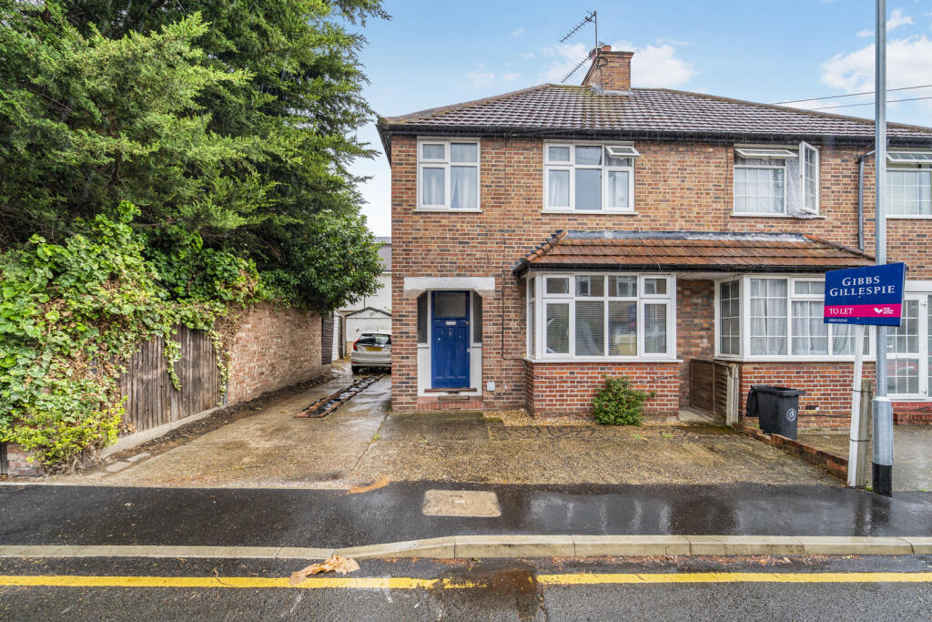 3 bed Semi Detached for rent in Uxbridge. From Gibbs Gillespie - Uxbridge