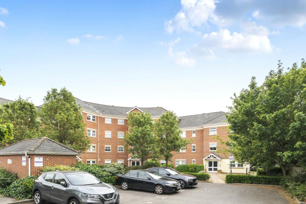 2 bed 1st Floor Flat for rent in Uxbridge. From Gibbs Gillespie - Uxbridge