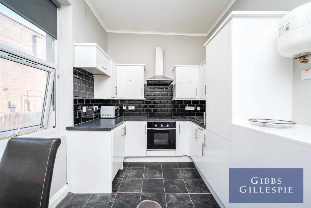 2 bed 1st Floor Flat for rent in Uxbridge. From Gibbs Gillespie - Uxbridge 2 bed 1st Floor Flat for rent in Uxbridge. From Gibbs Gillespie - Uxbridge