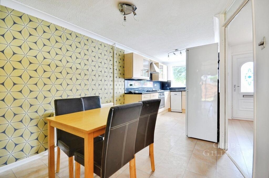 2 bed Mid Terraced House for rent in Hayes. From Gibbs Gillespie - Uxbridge
