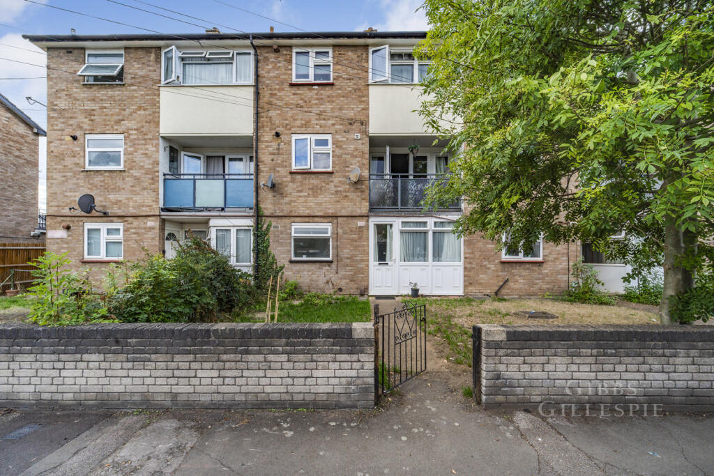 1 bed 1st Floor Flat for rent in Uxbridge. From Gibbs Gillespie - Uxbridge