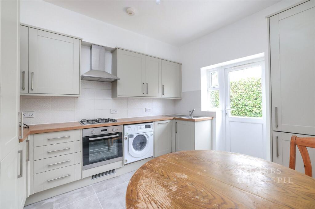 2 bed Semi Detached for rent in Uxbridge. From Gibbs Gillespie - Uxbridge