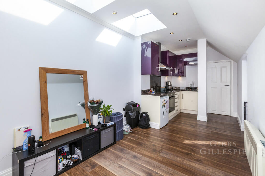 1 bed 1st Floor Flat for rent in Uxbridge. From Gibbs Gillespie - Uxbridge 1 bed 1st Floor Flat for rent in Uxbridge. From Gibbs Gillespie - Uxbridge