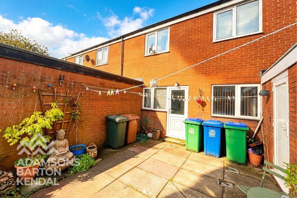 2 bed Mews for rent in Red Lumb. From Barton Kendal Residential - Rochdale 2 bed Mews for rent in Red Lumb. From Barton Kendal Residential - Rochdale