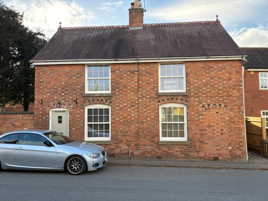 3 bed Cottage for rent in Lutterworth. From David Robinson Estate Agents - Broughton Astley