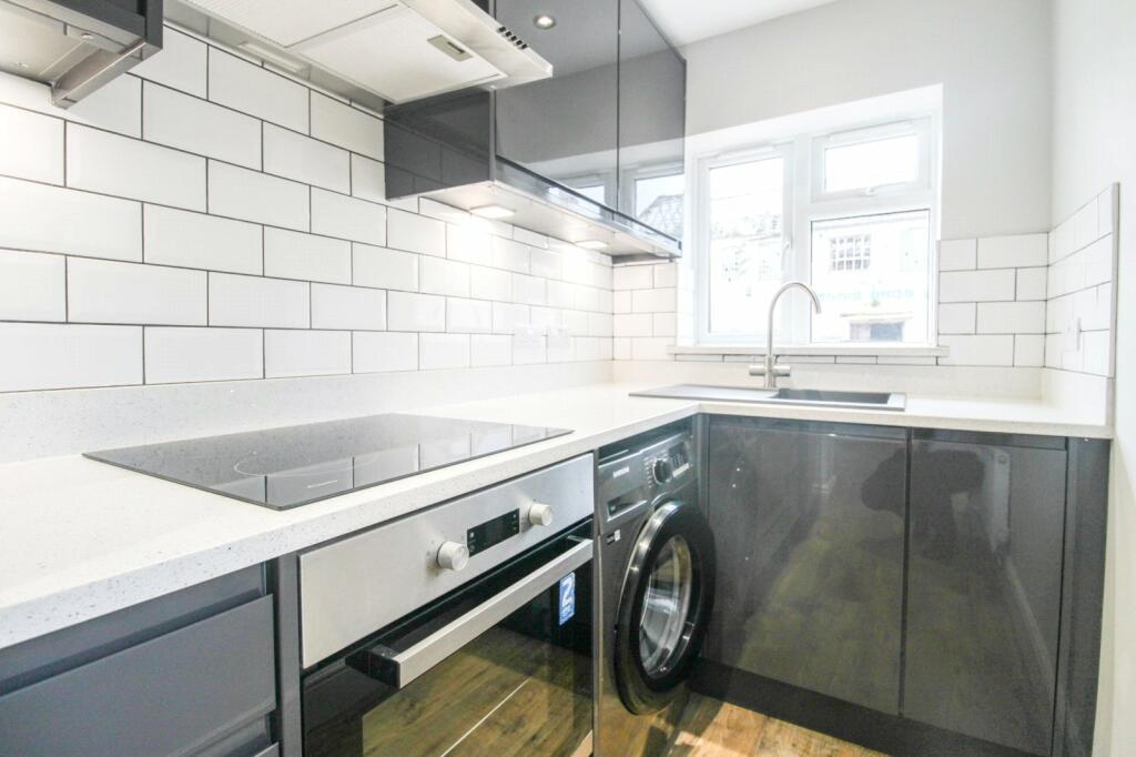 2 bed Apartment for rent in Croydon. From Streets Ahead - Croydon