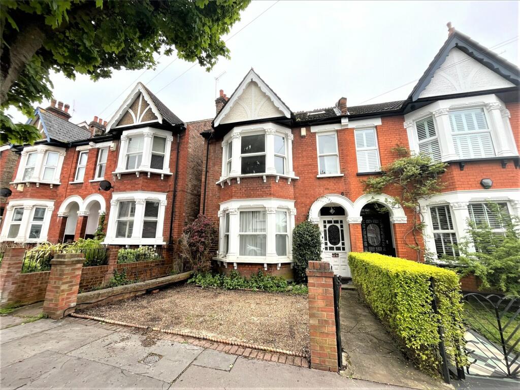 4 bed End Terraced House for rent in Croydon. From Streets Ahead - Croydon