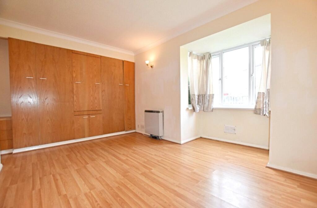 4 bed Apartment for rent in Croydon. From Streets Ahead - Croydon - Lettings