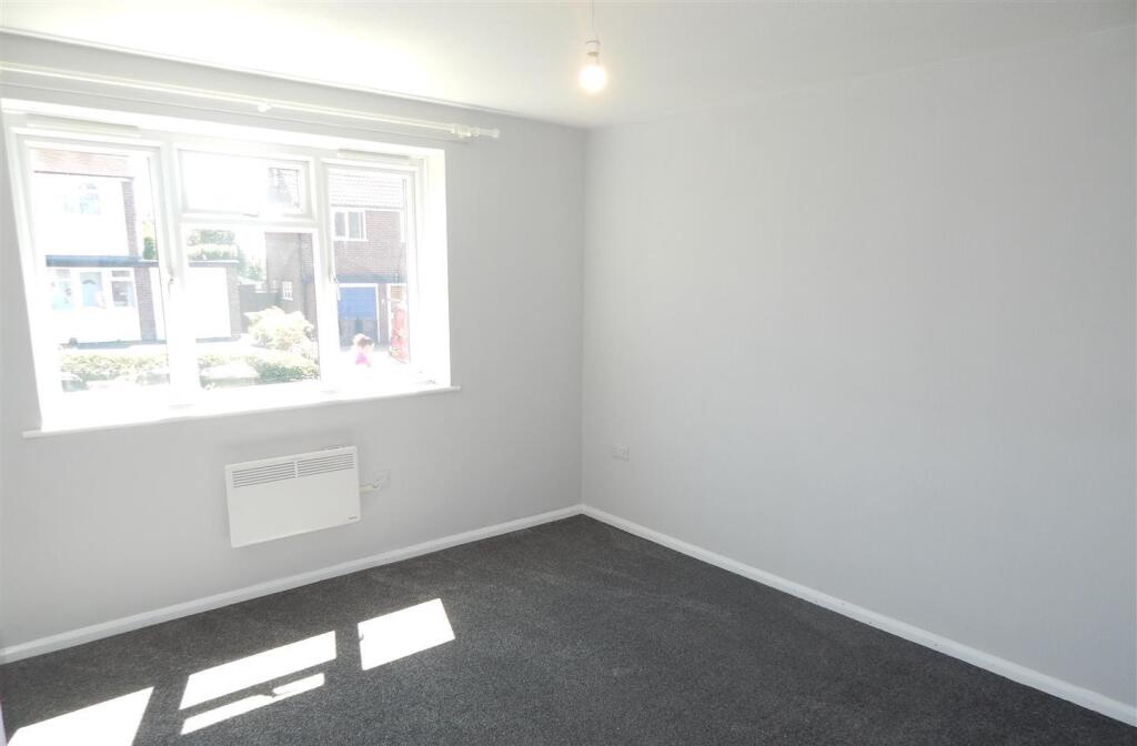 2 bed 1st Floor Flat for rent in Redditch. From Vizors - Redditch