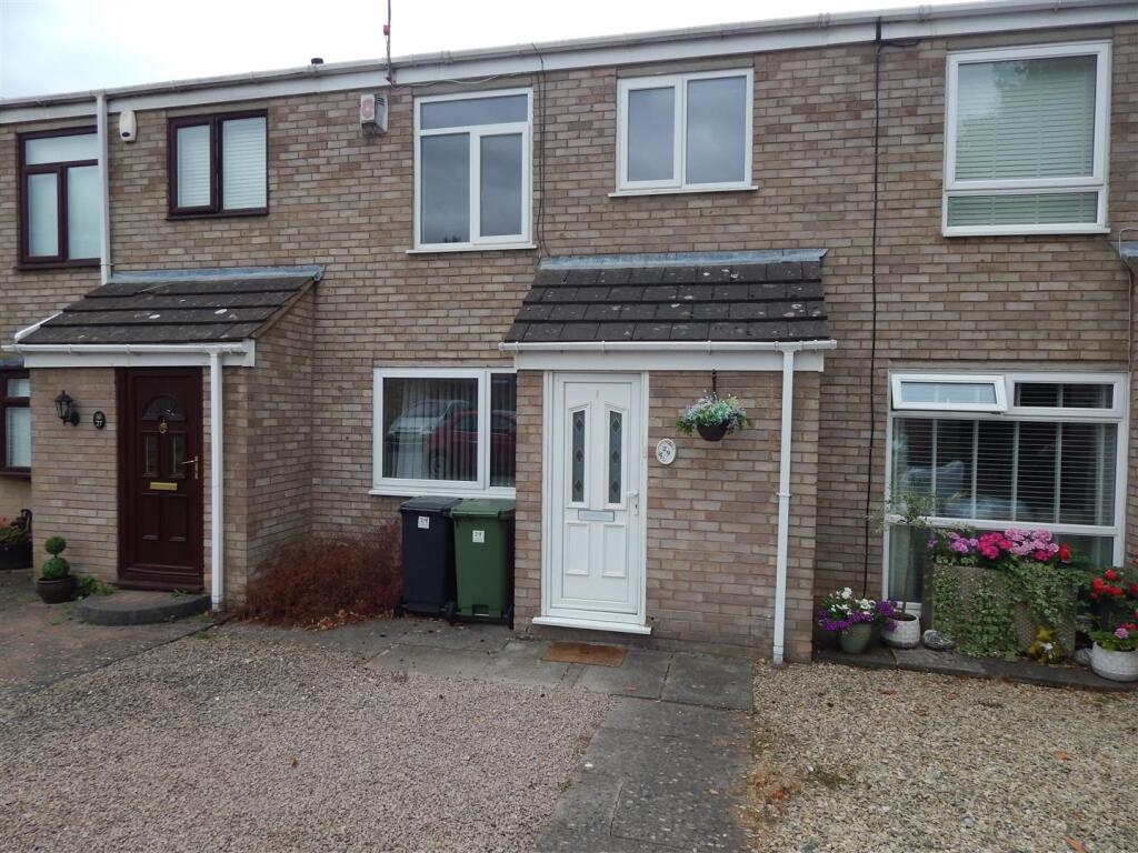 3 bed Mid Terraced House for rent in Hindlip. From Vizors - Redditch 3 bed Mid Terraced House for rent in Hindlip. From Vizors - Redditch