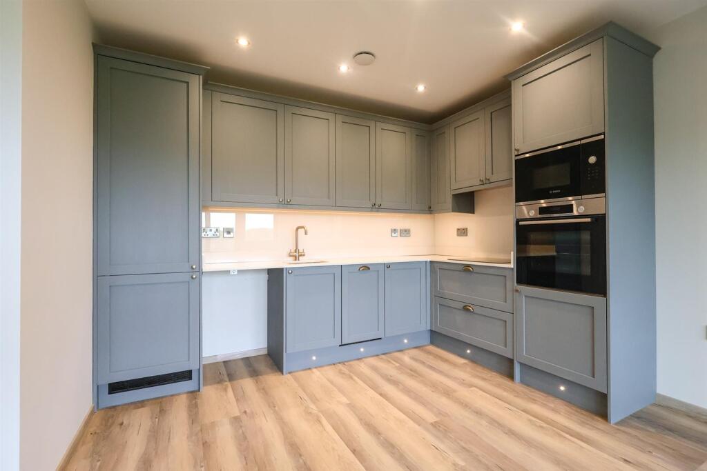 2 bed 1st Floor Flat for rent in Redditch. From Vizors - Redditch 2 bed 1st Floor Flat for rent in Redditch. From Vizors - Redditch