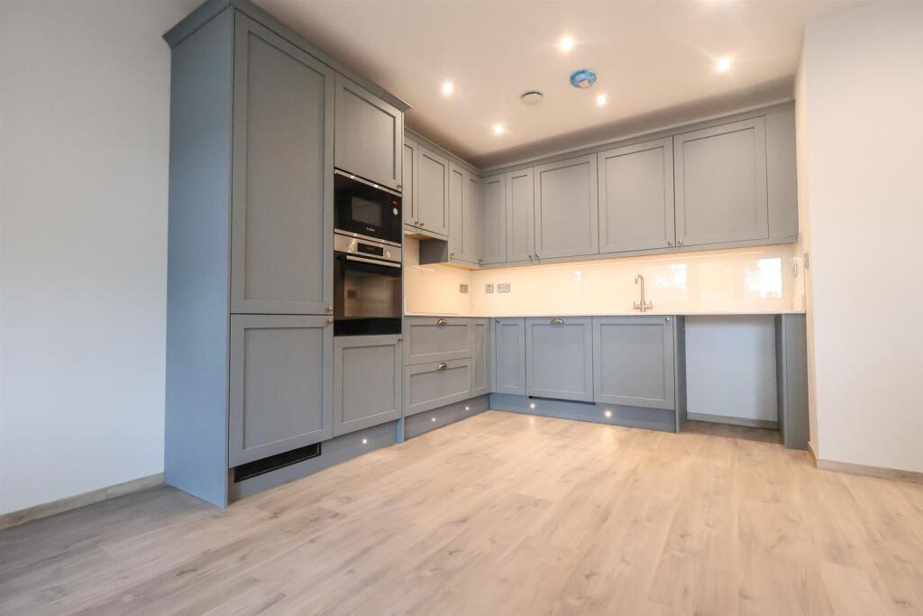 2 bed 1st Floor Flat for rent in Redditch. From Vizors - Redditch 2 bed 1st Floor Flat for rent in Redditch. From Vizors - Redditch