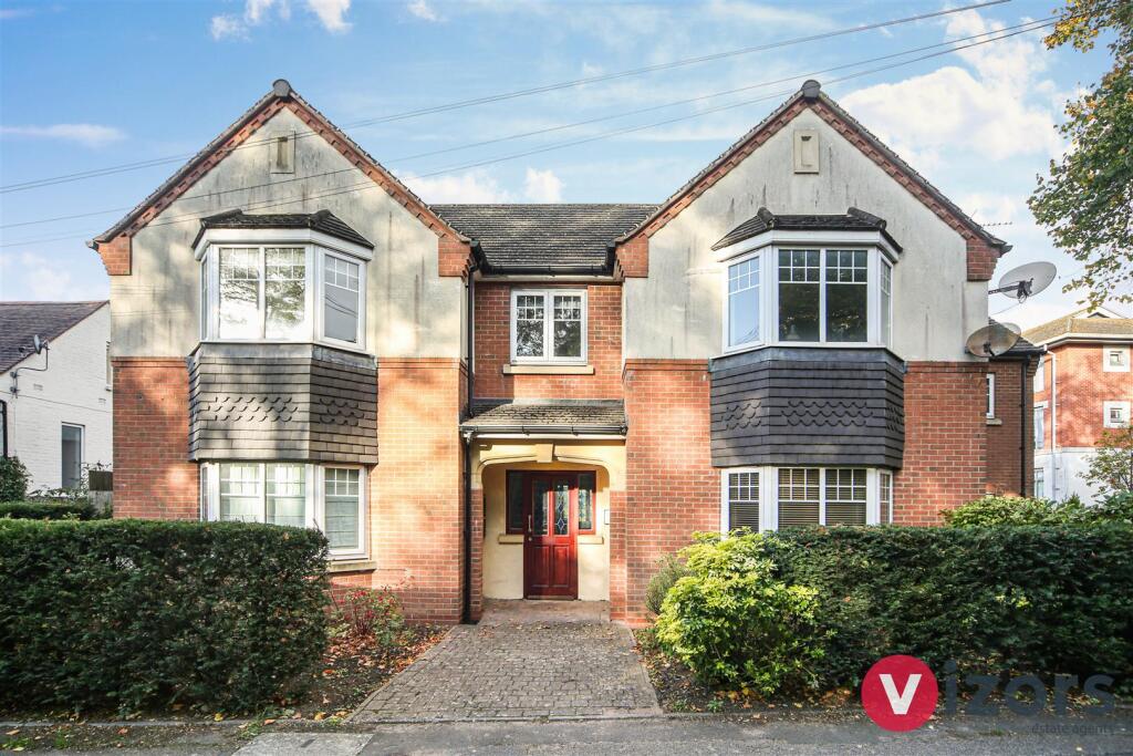 2 bed Apartment for rent in Redditch. From Vizors - Redditch 2 bed Apartment for rent in Redditch. From Vizors - Redditch