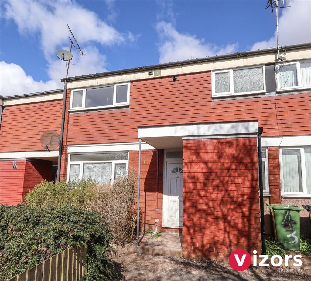3 bed Mid Terraced House for rent in Holt End. From Vizors - Redditch 3 bed Mid Terraced House for rent in Holt End. From Vizors - Redditch