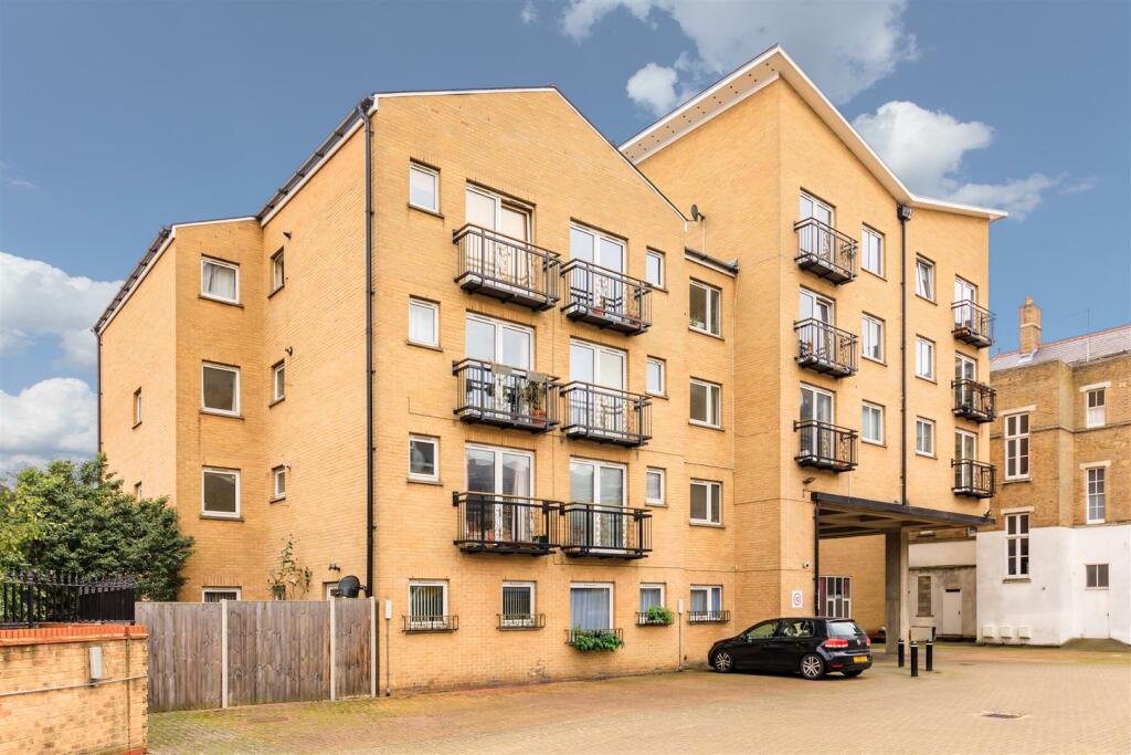 1 bed Flat for rent in Bethnal Green. From Elms Estates - Elms and Partners Limited TA