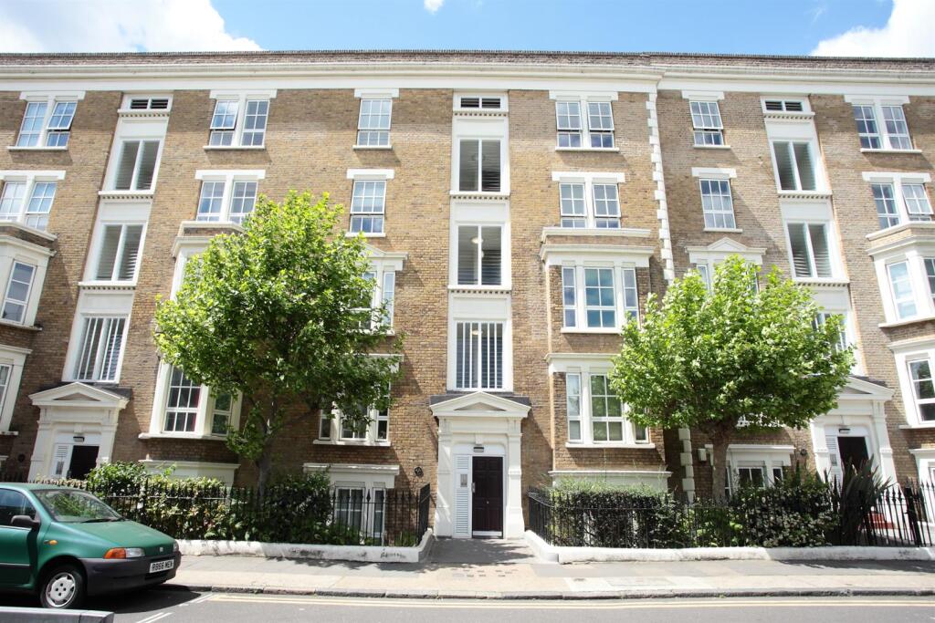 1 bed 1st Floor Flat for rent in Bethnal Green. From Elms Estates - Bethnal Green
