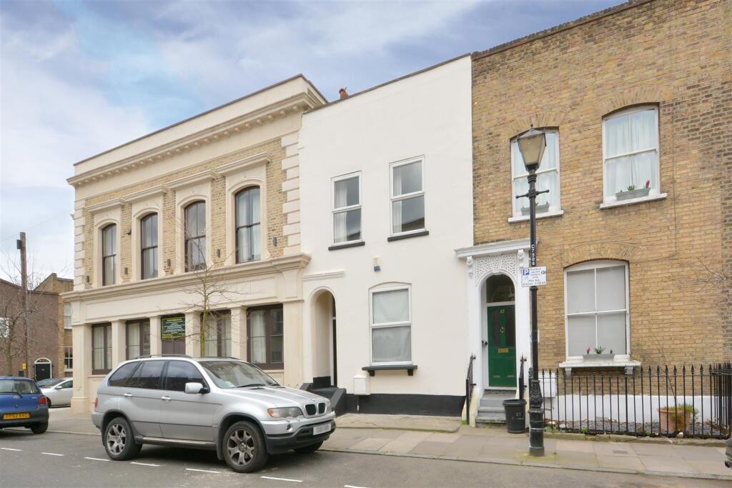 4 bed Mid Terraced House for rent in Bow. From Elms Estates - Bethnal Green 4 bed Mid Terraced House for rent in Bow. From Elms Estates - Bethnal Green