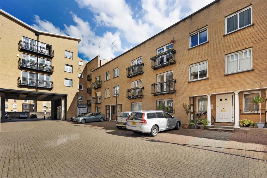 1 bed 1st Floor Flat for rent in London. From Elms Estates - Bethnal Green 1 bed 1st Floor Flat for rent in London. From Elms Estates - Bethnal Green