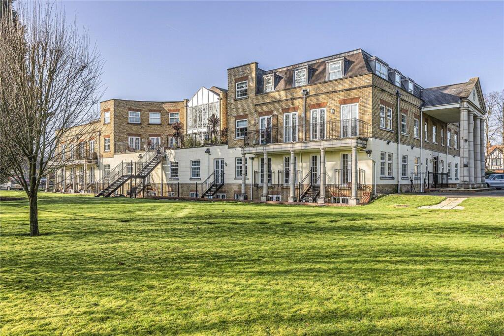 2 bed 1st Floor Flat for rent in Winkfield. From Hardings - Windsor