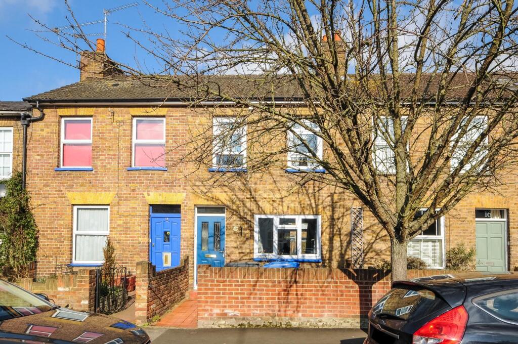 3 bed Mid Terraced House for rent in Windsor. From Hardings - Windsor